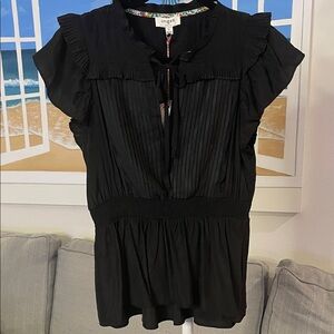 Umgee Black Pleated Blouse with Ruffle Sleeves